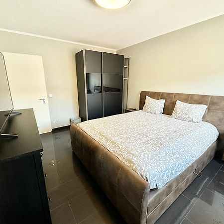 Esch-Sur-Alzette Apartment Luaran gambar