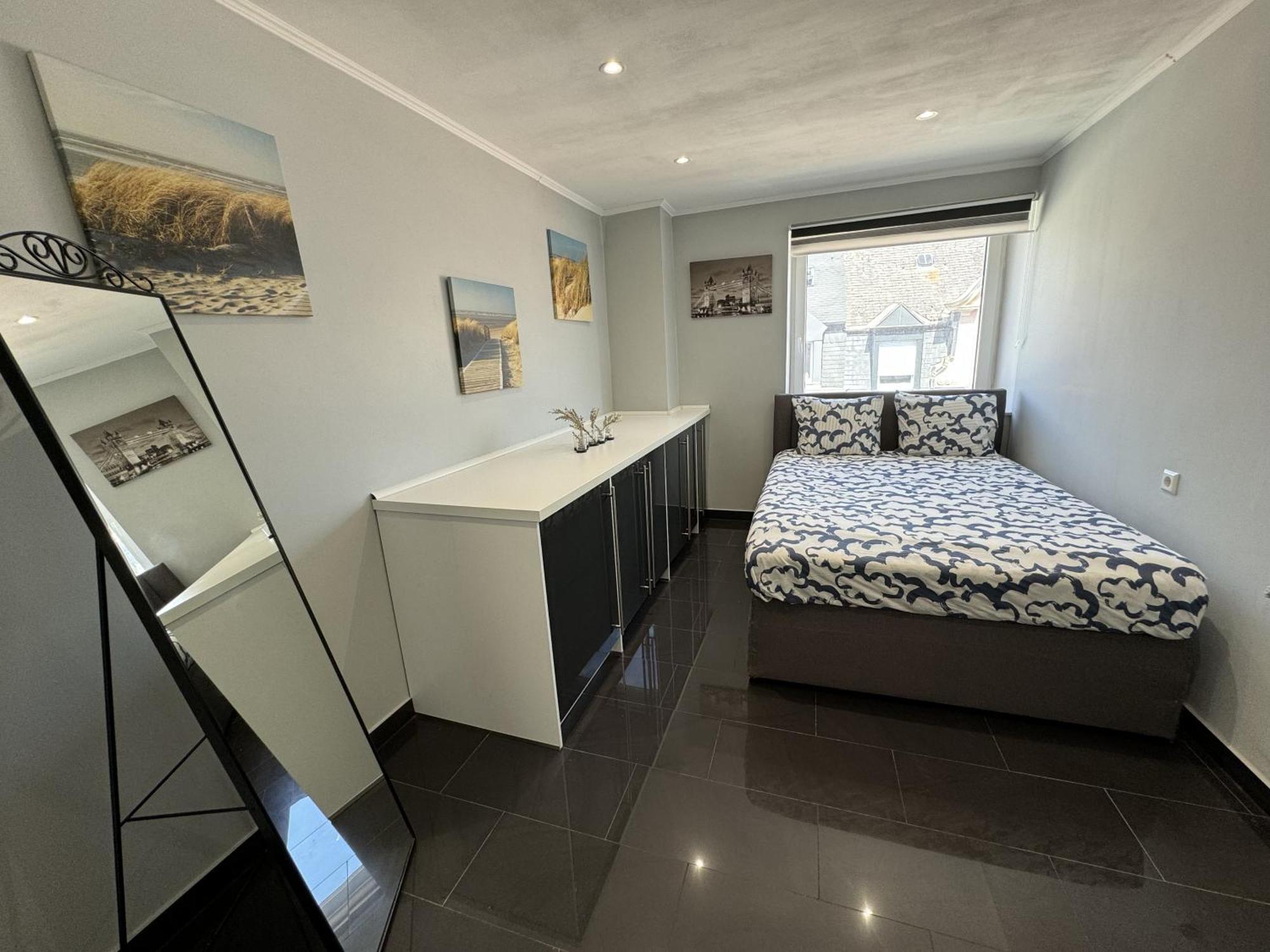 Esch-Sur-Alzette Apartment Luaran gambar